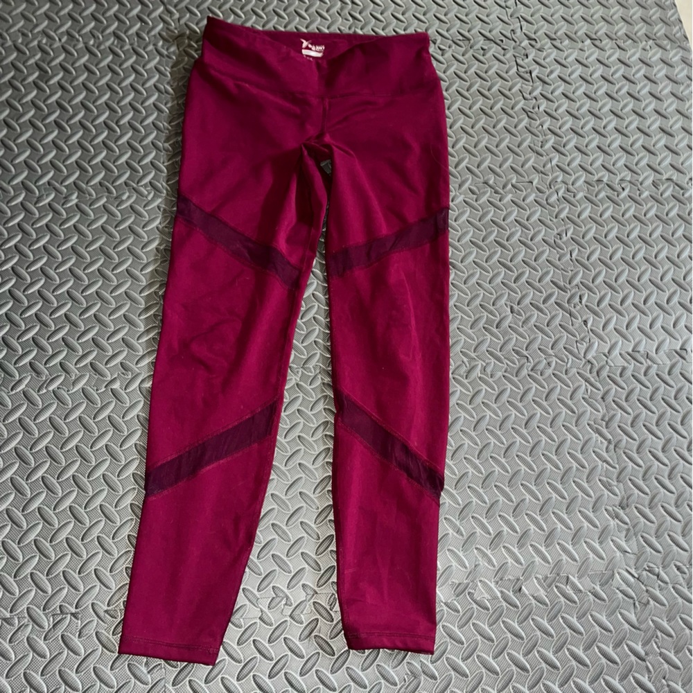 OLD NAVY leggings with mesh details